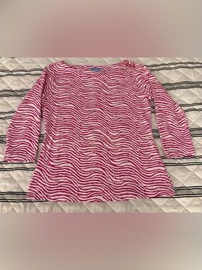 J. McLaughlin Signature Top Catalina Cloth Pink Radio Wave Zebra Buttons XS